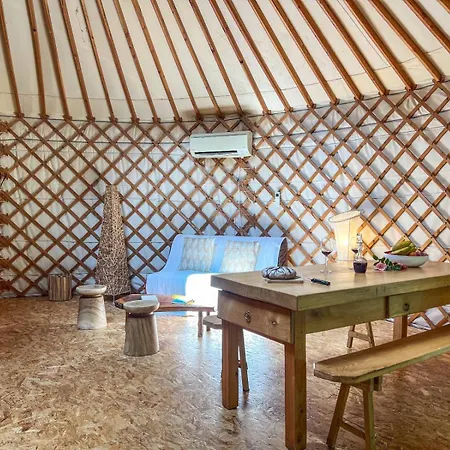 Holiday home Yourte Cantal Vitrac (Cantal)