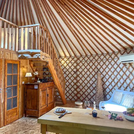 Yourte Cantal Holiday home Vitrac (Cantal)