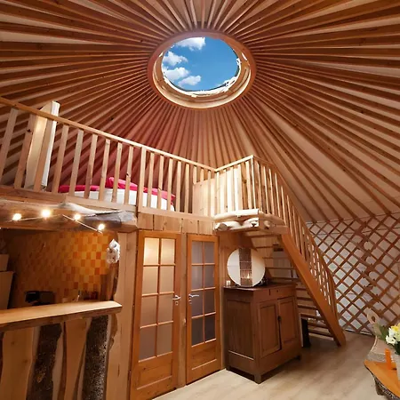 Yourte Cantal Holiday home